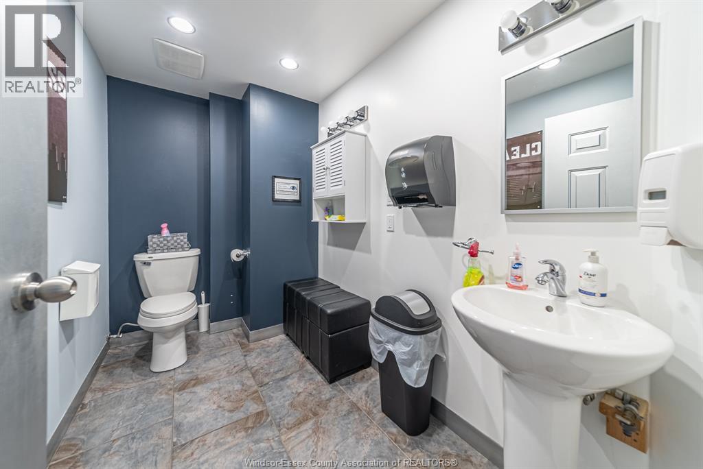 4769 Wyandotte Street East, Windsor, Ontario  N8Y 1H8 - Photo 15 - 26003647