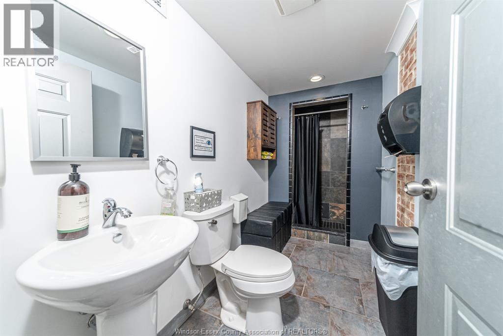 4769 Wyandotte Street East, Windsor, Ontario  N8Y 1H8 - Photo 22 - 26003647