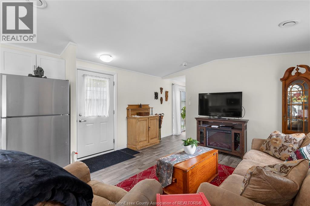 191 Steven Court, Essex, Ontario  N8M 2A8 - Photo 8 - 26003750