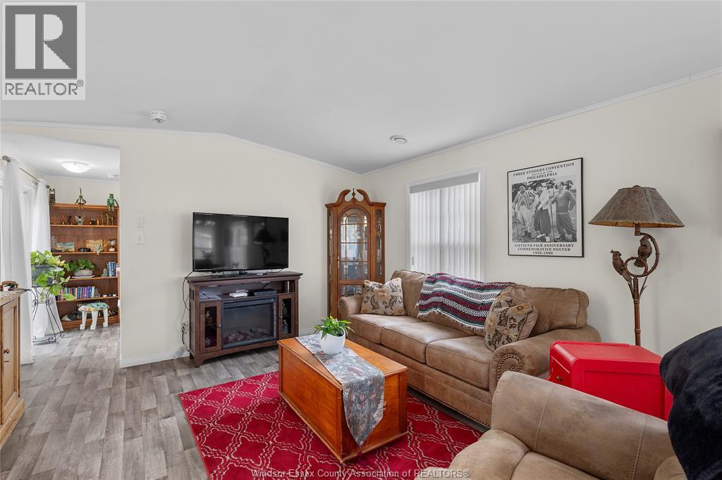 191 Steven Court, Essex, Ontario  N8M 2A8 - Photo 9 - 26003750