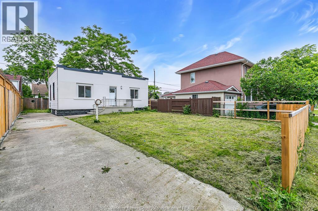 1737 Drouillard Road, Windsor, Ontario  N8Y 2S6 - Photo 2 - 26003755