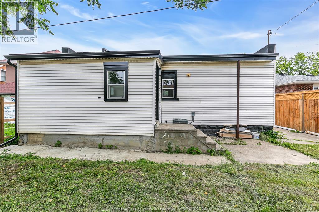 1737 Drouillard Road, Windsor, Ontario  N8Y 2S6 - Photo 31 - 26003755