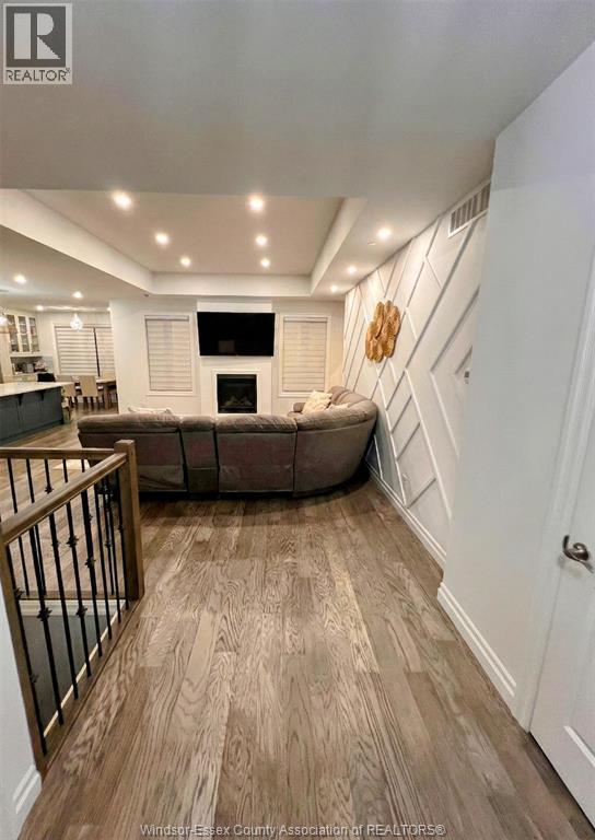 155 Gloucester Drive, Colchester, Ontario  N0R 1G0 - Photo 4 - 26003752