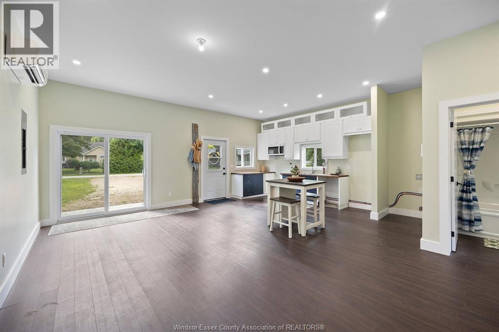 112 Windsor Avenue, Colchester, Ontario  N0R 1G0 - Photo 10 - 26003764