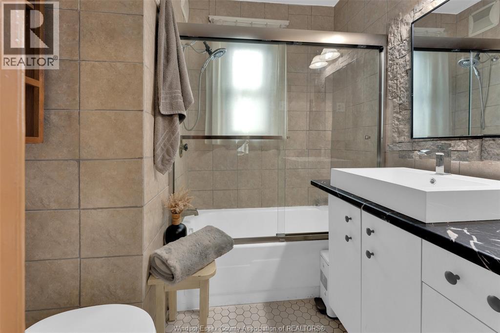 532 Mckay, Windsor, Ontario  N9B 1Z8 - Photo 15 - 26003720