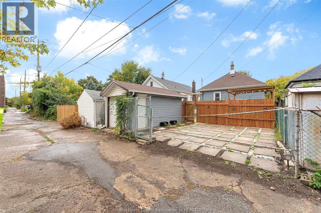 532 Mckay, Windsor, Ontario  N9B 1Z8 - Photo 31 - 26003720