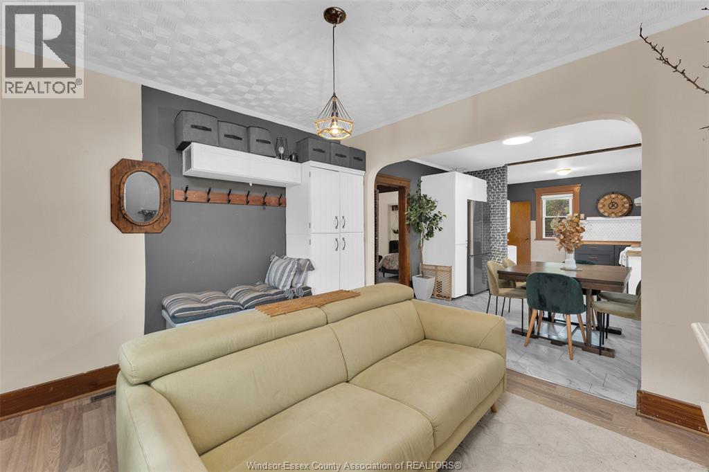 532 Mckay, Windsor, Ontario  N9B 1Z8 - Photo 6 - 26003720