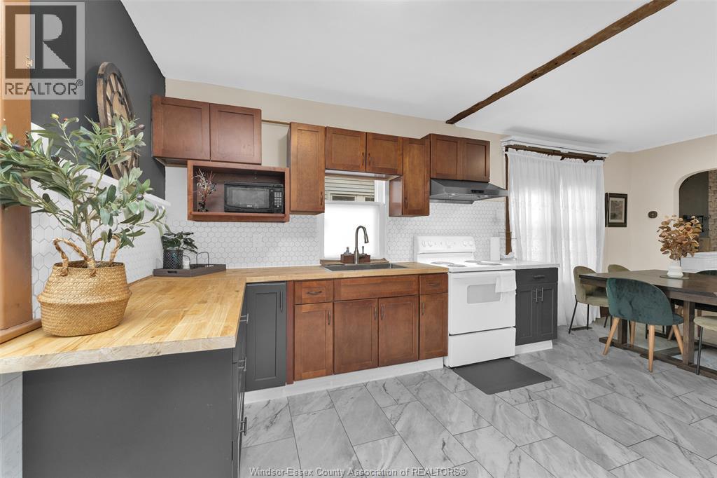 532 Mckay, Windsor, Ontario  N9B 1Z8 - Photo 9 - 26003720