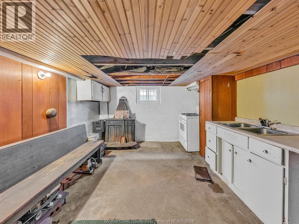 1025 Langlois Avenue, Windsor, Ontario  N9A 2H4 - Photo 30 - 26003766