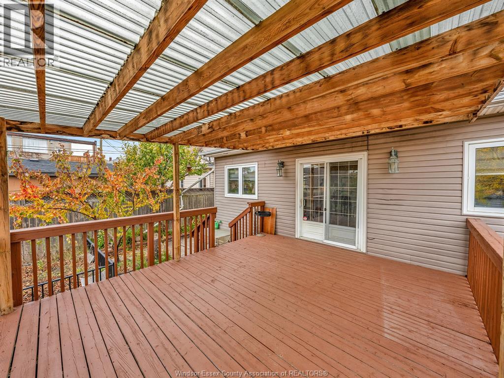 1025 Langlois Avenue, Windsor, Ontario  N9A 2H4 - Photo 35 - 26003766