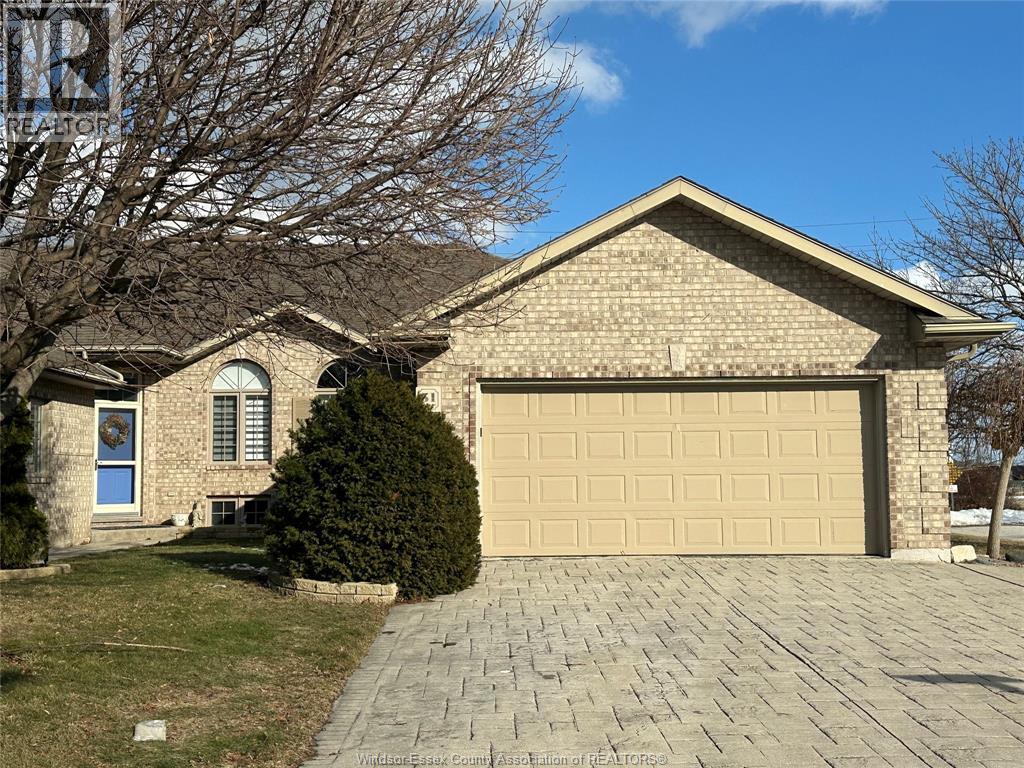 51 SANTOS DRIVE, Kingsville, Ontario