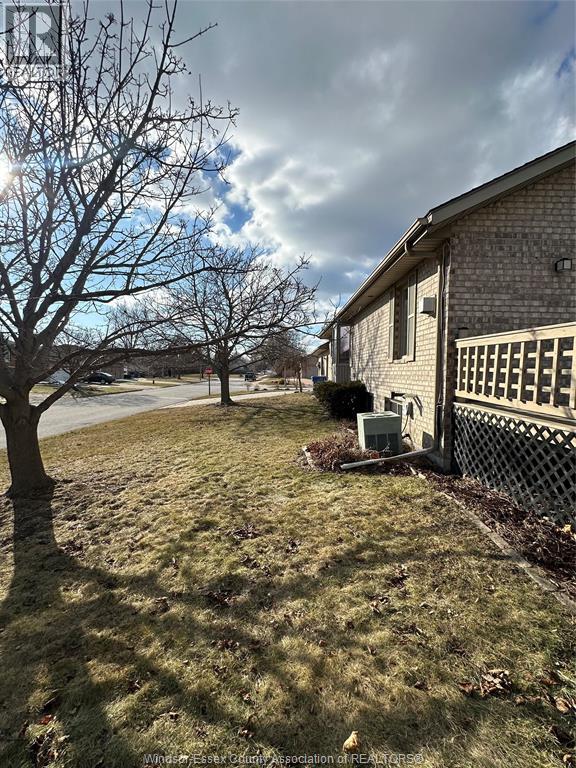 51 Santos Drive, Kingsville, Ontario  N9Y 3Z5 - Photo 47 - 26003774