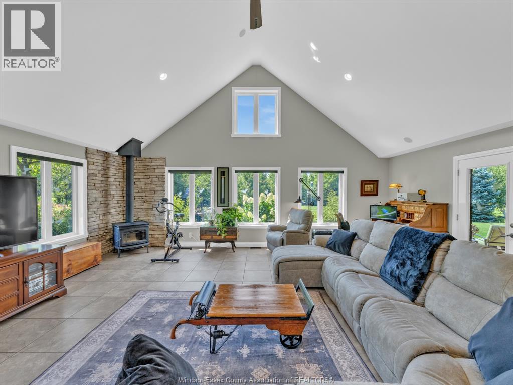 2310 Hickson Road, Leamington, Ontario  N0P 2P0 - Photo 28 - 26003789