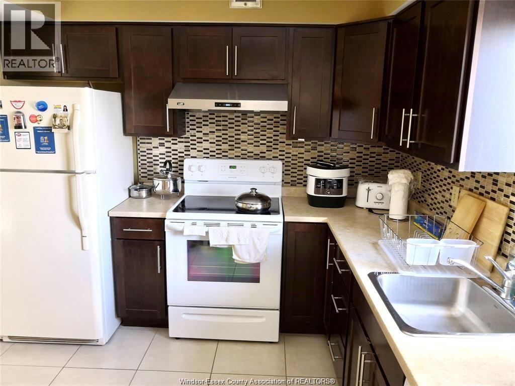 380 Pelissier Street Unit# 2001, Windsor, Ontario  N9A 6V7 - Photo 3 - 26003741