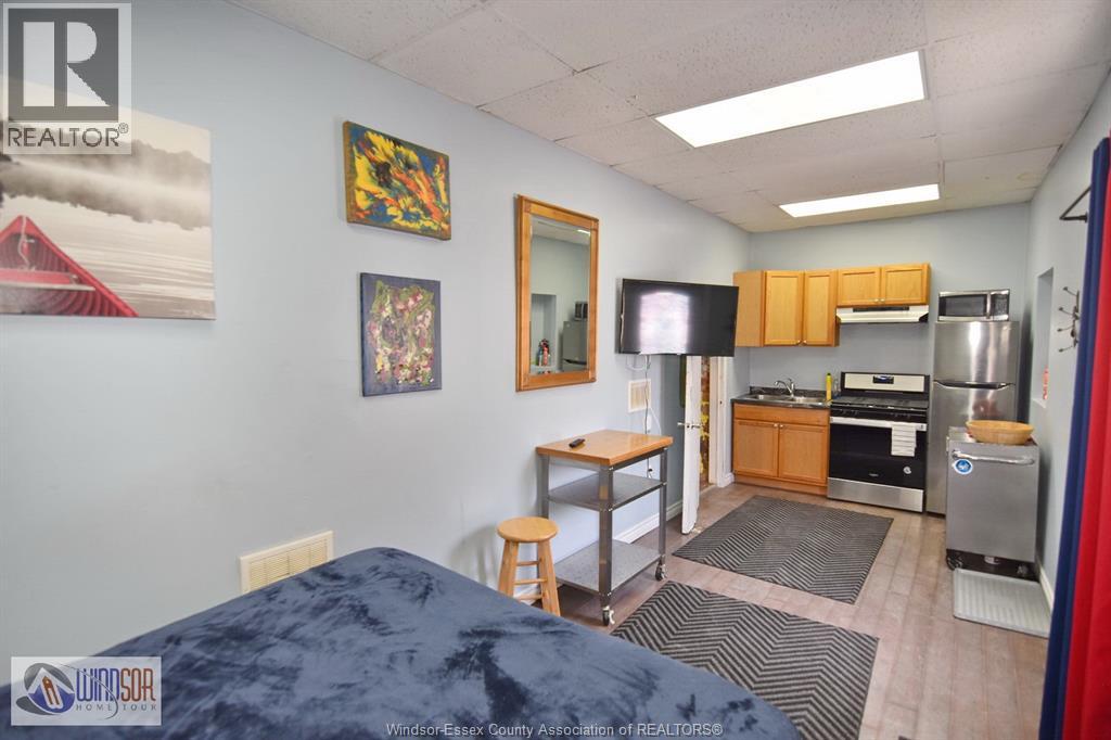 1453 Wyandotte Street East, Windsor, Ontario  N9A 3L1 - Photo 8 - 26003810