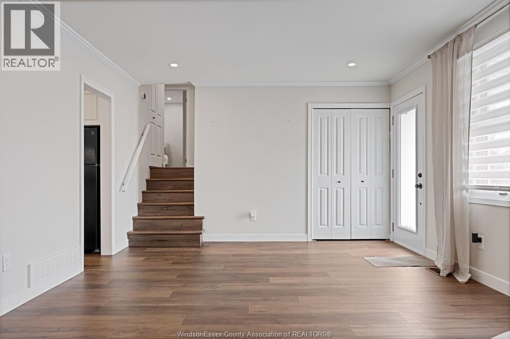 945 Laurier, Lasalle, Ontario  N9J 1M9 - Photo 7 - 26003957