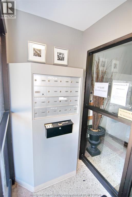 647 Irvine Unit# 301, Windsor, Ontario  N8X 2J4 - Photo 4 - 26003974