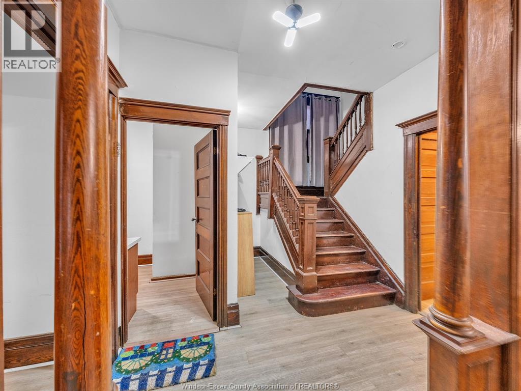 780 Dougall, Windsor, Ontario  N9A 4P8 - Photo 7 - 26003935