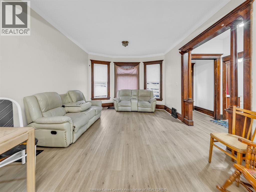 780 Dougall, Windsor, Ontario  N9A 4P8 - Photo 8 - 26003935