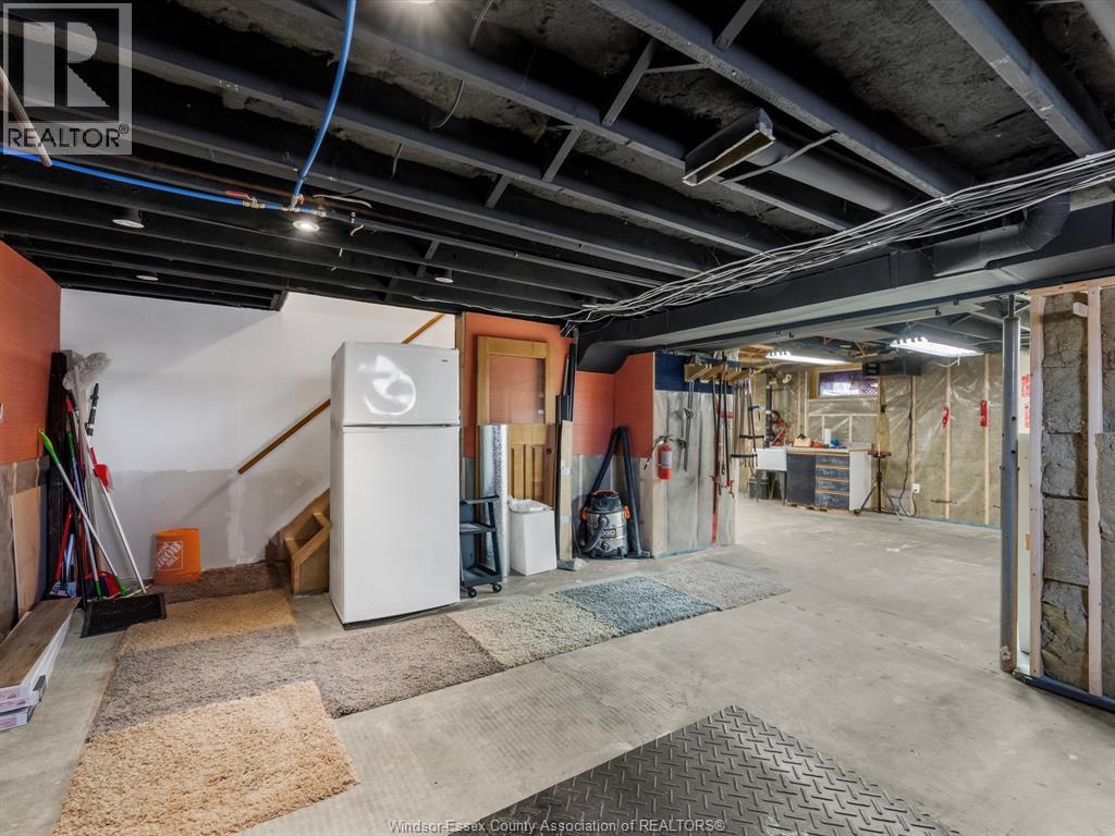 1875 Lansing, Windsor, Ontario  N9E 3S4 - Photo 27 - 26003950