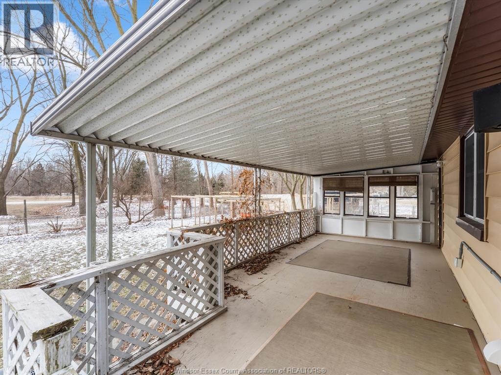 1875 Lansing, Windsor, Ontario  N9E 3S4 - Photo 38 - 26003950