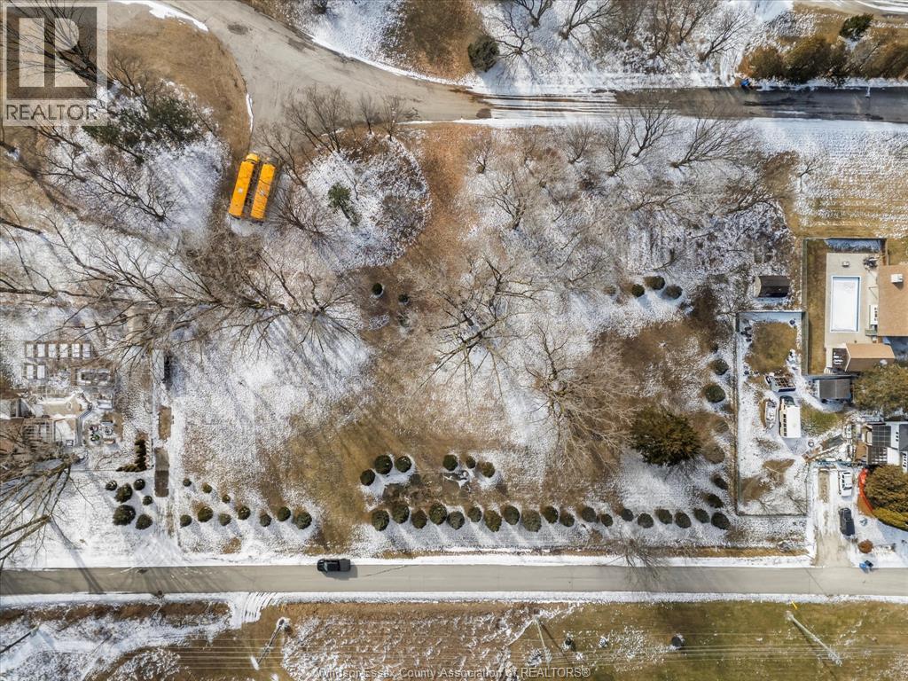 1875 Lansing, Windsor, Ontario  N9E 3S4 - Photo 41 - 26003950