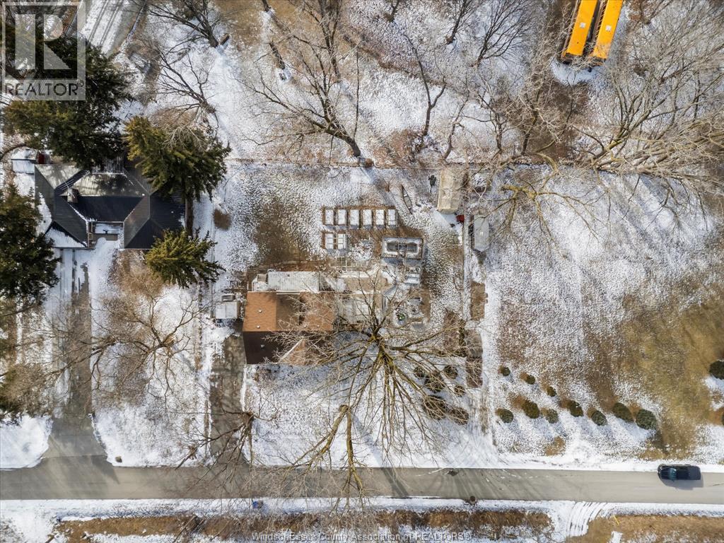 1875 Lansing, Windsor, Ontario  N9E 3S4 - Photo 42 - 26003950