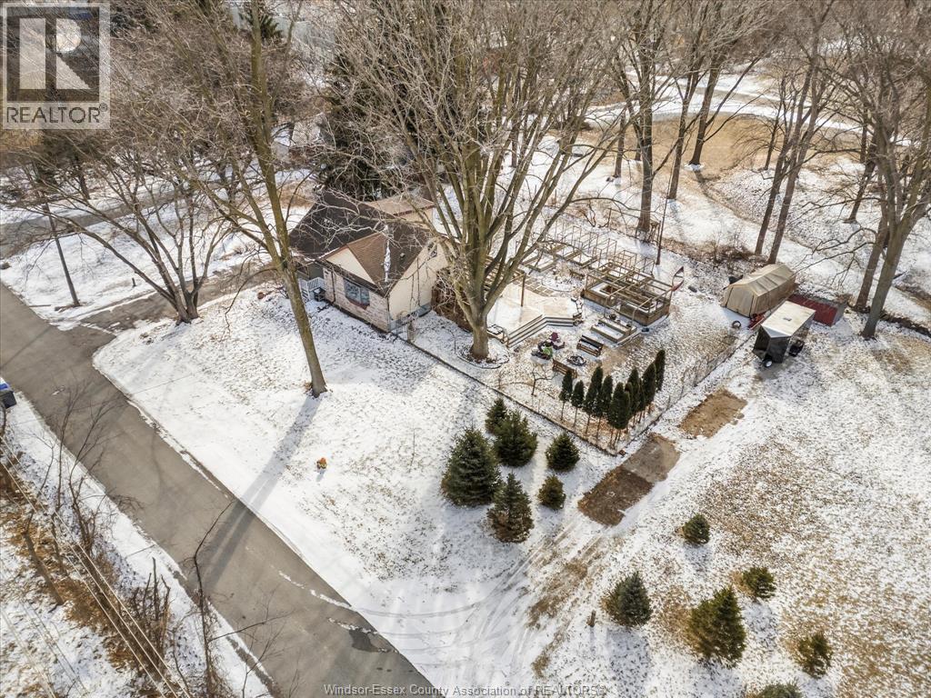 1875 Lansing, Windsor, Ontario  N9E 3S4 - Photo 47 - 26003950