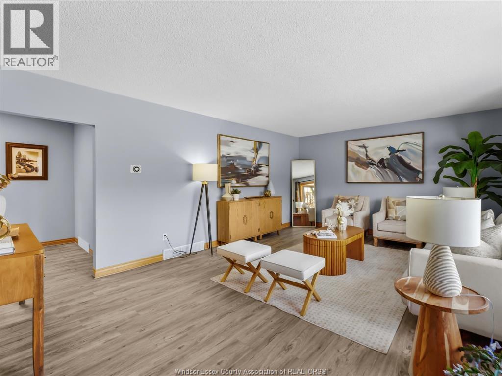 1875 Lansing, Windsor, Ontario  N9E 3S4 - Photo 6 - 26003950