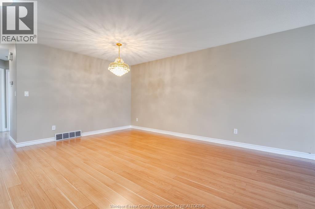 54a Queen Street South, Tilbury, Ontario  N0P 2L0 - Photo 2 - 26003986