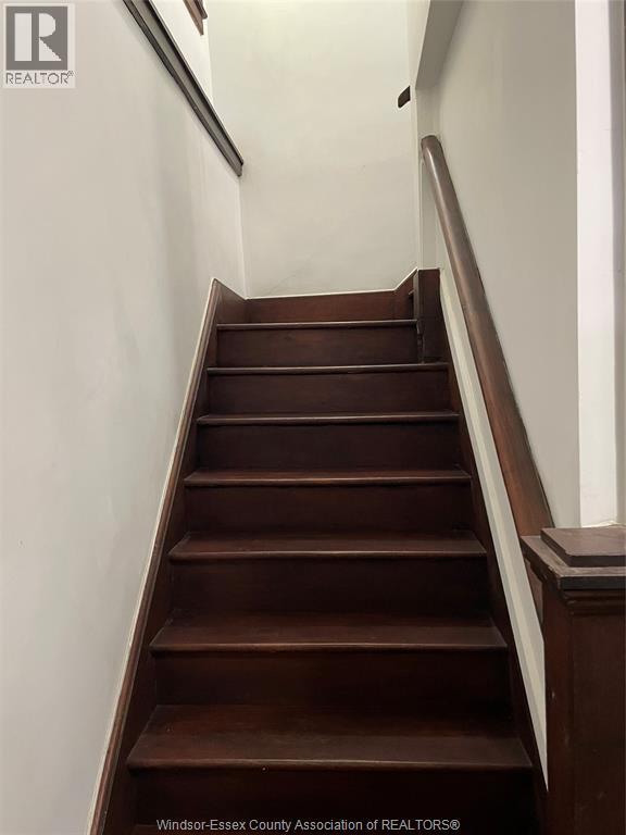 570 Pine Street, Windsor, Ontario  N9A 6E5 - Photo 11 - 26003991