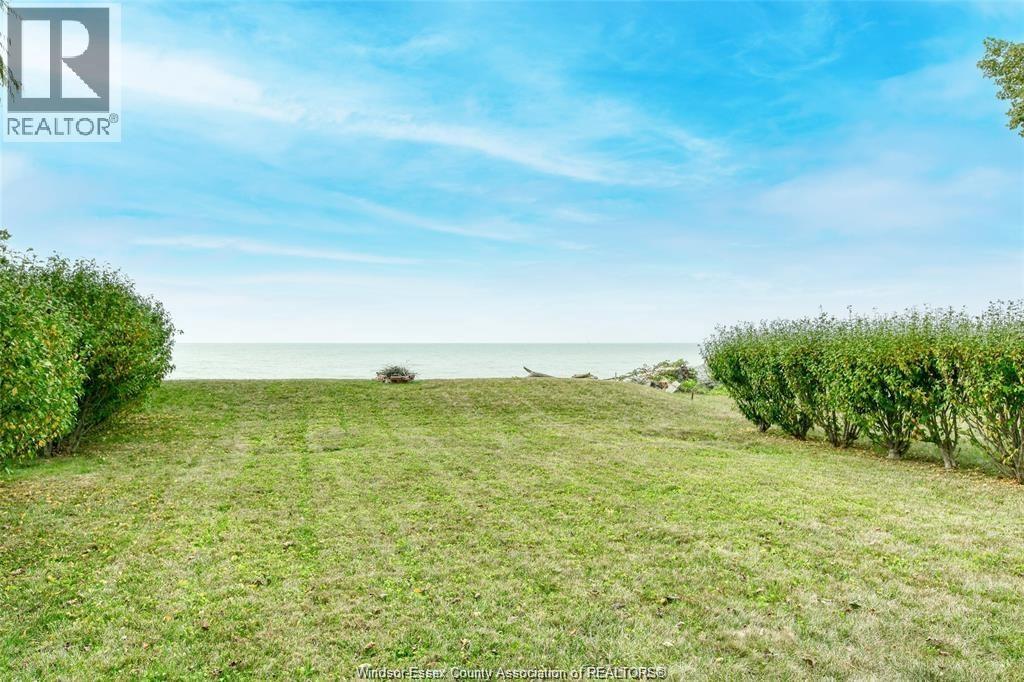 127 Lakewood Drive, Amherstburg, Ontario  N9V 2Y8 - Photo 4 - 26003976