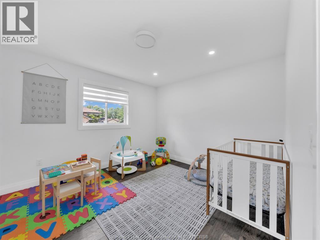 2927 Clemenceau Boulevard, Windsor, Ontario  N8T 2R2 - Photo 13 - 26004008