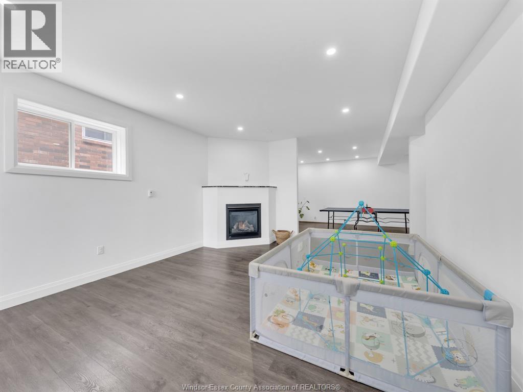 2927 Clemenceau Boulevard, Windsor, Ontario  N8T 2R2 - Photo 17 - 26004008