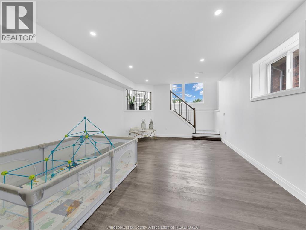 2927 Clemenceau Boulevard, Windsor, Ontario  N8T 2R2 - Photo 18 - 26004008