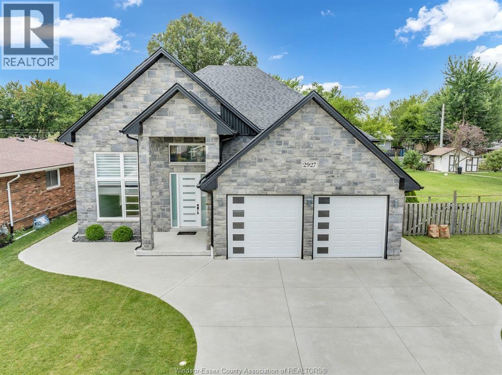 2927 Clemenceau Boulevard, Windsor, Ontario  N8T 2R2 - Photo 2 - 26004008