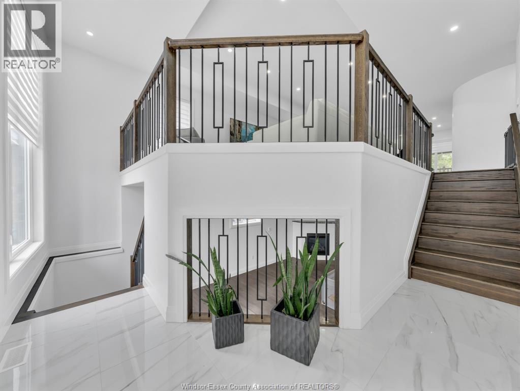 2927 Clemenceau Boulevard, Windsor, Ontario  N8T 2R2 - Photo 4 - 26004008