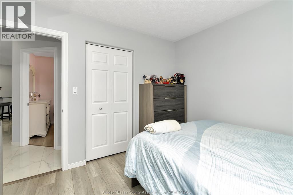 3725 Irongate, Windsor, Ontario  N8W 5T3 - Photo 19 - 26004006