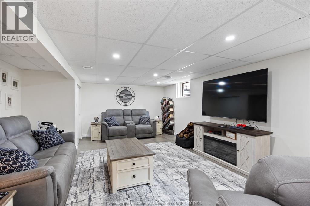 1226 Aimee Street, Lakeshore, Ontario  N0R 1S0 - Photo 19 - 26004019