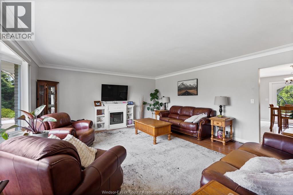 1226 Aimee Street, Lakeshore, Ontario  N0R 1S0 - Photo 2 - 26004019