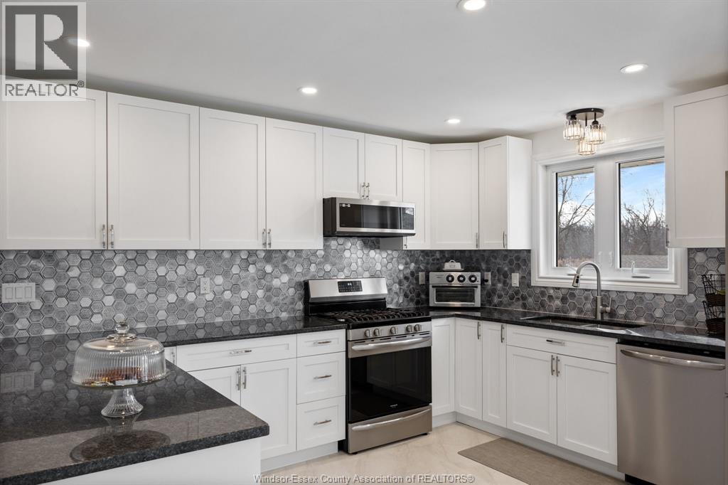 1226 Aimee Street, Lakeshore, Ontario  N0R 1S0 - Photo 4 - 26004019