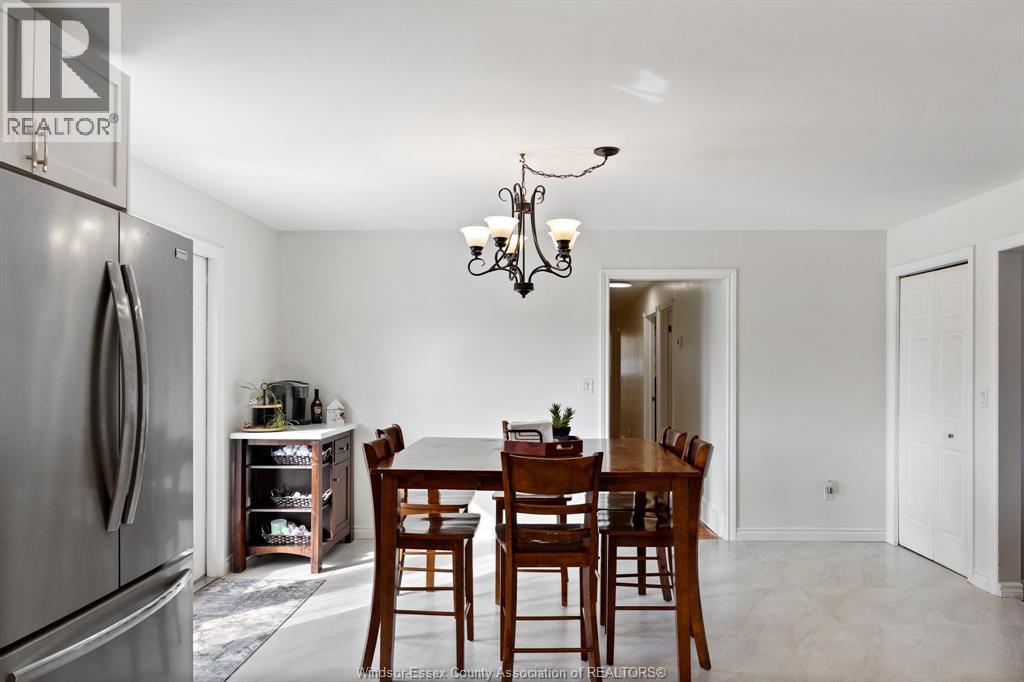 1226 Aimee Street, Lakeshore, Ontario  N0R 1S0 - Photo 8 - 26004019