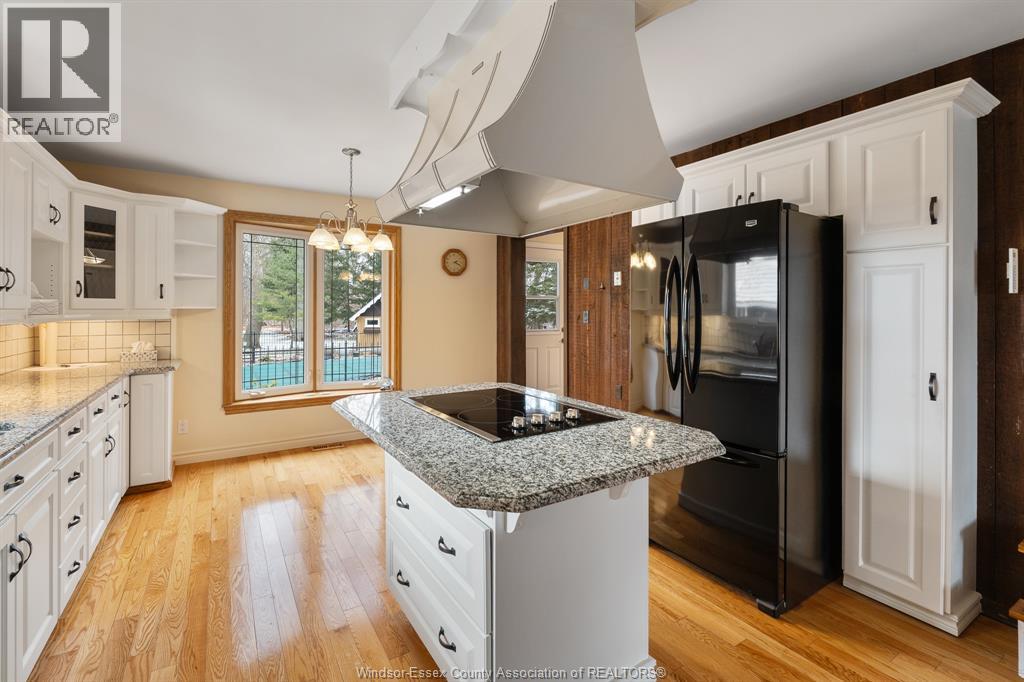 4 Oakland Crescent, Lasalle, Ontario  N9J 2J1 - Photo 12 - 26004000