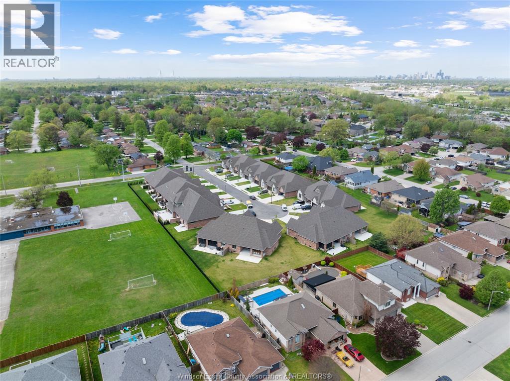 960 St. Jude Court, Windsor, Ontario  N9G 0B7 - Photo 23 - 26004036