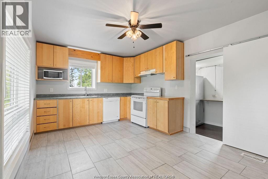 2900 Front Road, Lasalle, Ontario  N9J 2N9 - Photo 10 - 26004033