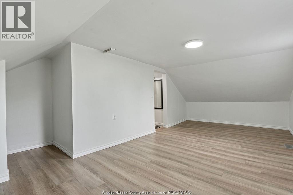 2900 Front Road, Lasalle, Ontario  N9J 2N9 - Photo 15 - 26004033