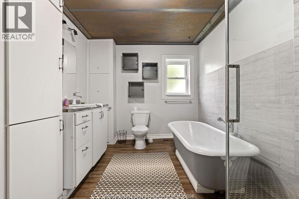 2900 Front Road, Lasalle, Ontario  N9J 2N9 - Photo 8 - 26004033