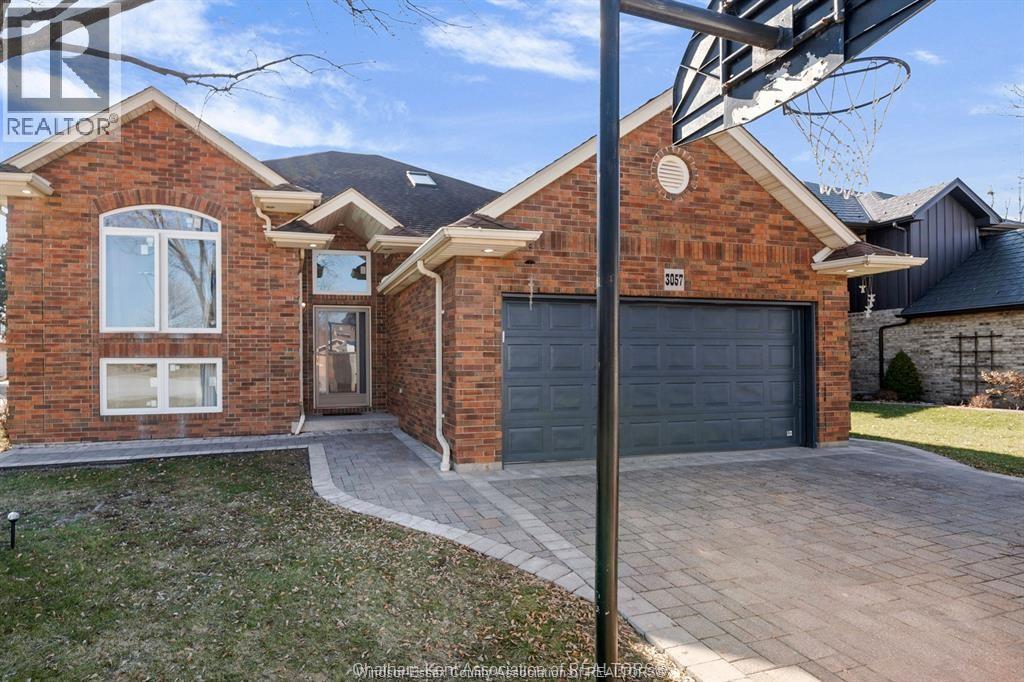 3057 Kenilworth Drive Unit# Upper, Windsor, Ontario   - Photo 2 - 26004114