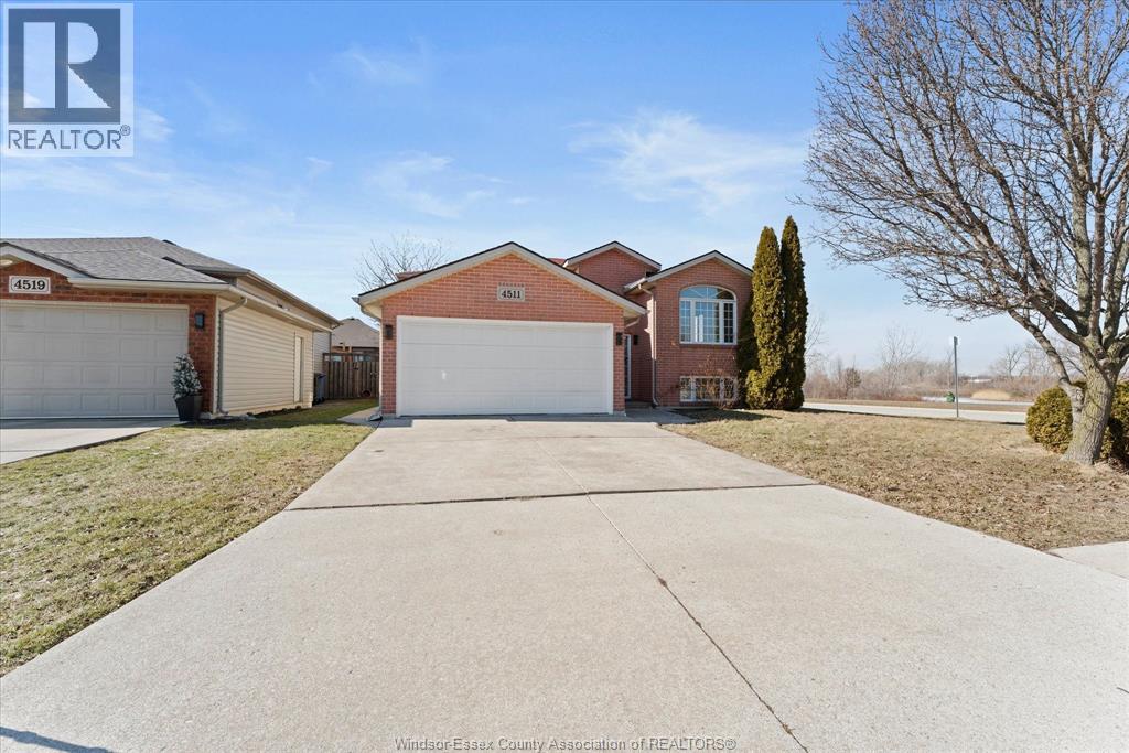 4511 Sassafras, Windsor, Ontario  N9G 3C9 - Photo 2 - 26004053