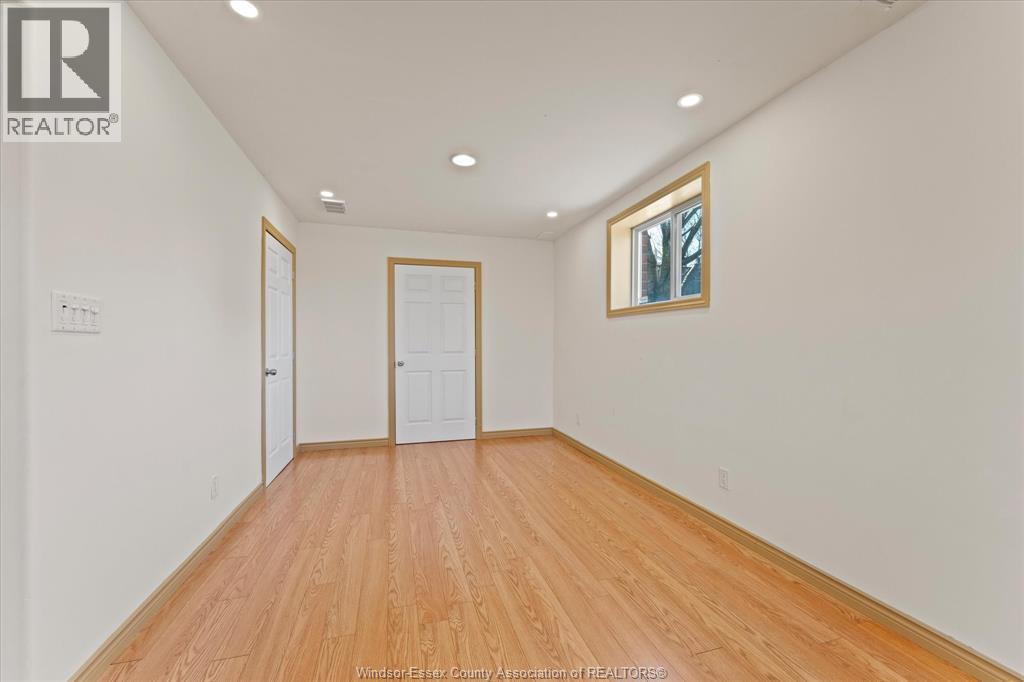 4511 Sassafras, Windsor, Ontario  N9G 3C9 - Photo 23 - 26004053